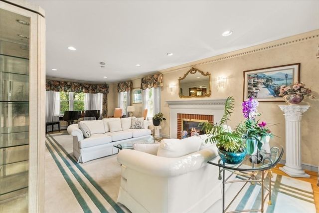 84 Juniper Ridge Rd, Westwood, MA 02090