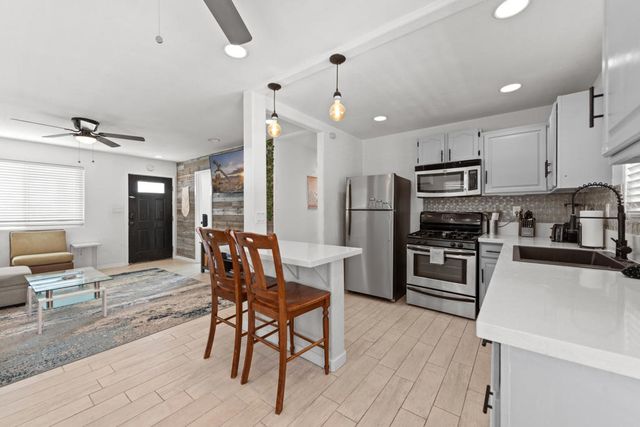 6026 Morongo Road, 29 Palms, CA 92277