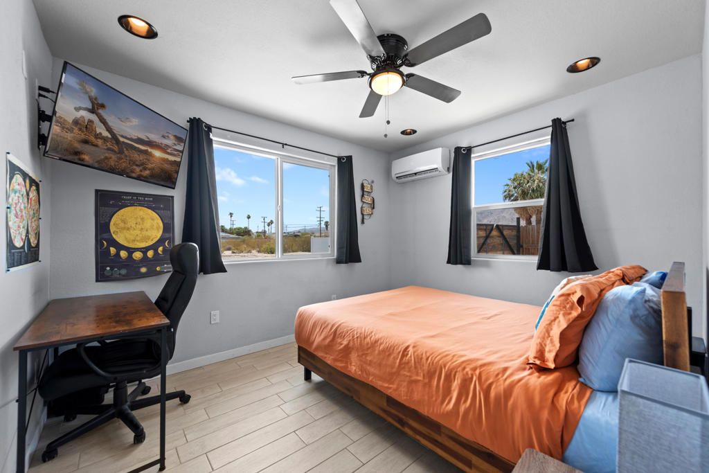 Image 13 of property listing at 6026 Morongo Road, 29 Palms, CA 92277