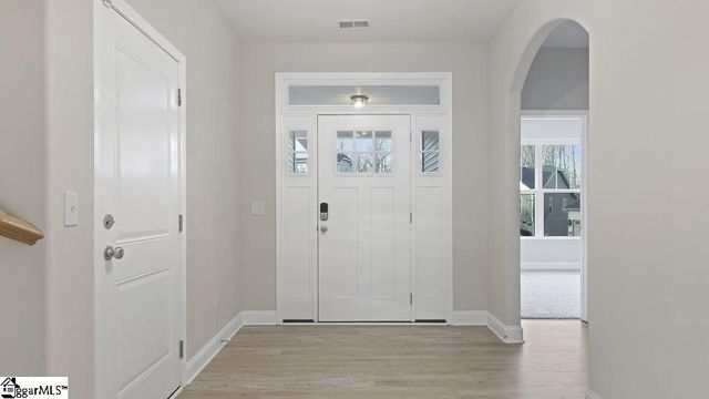 620 Forden Drive, Wellford, SC 29385