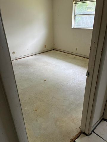 1746 3rd Avenue N 5, Lake Worth, FL 33460