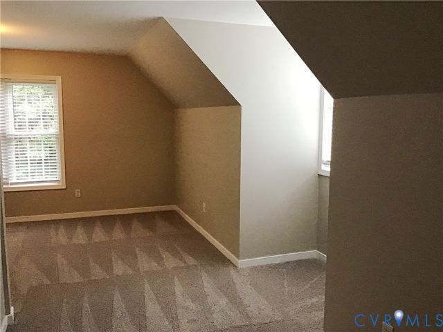 3109 Shadow Creek Dr, Powhatan, VA 23139