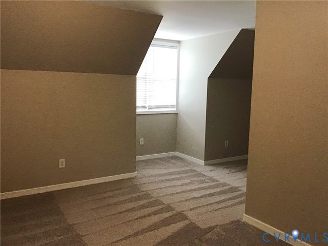 3109 Shadow Creek Dr, Powhatan, VA 23139