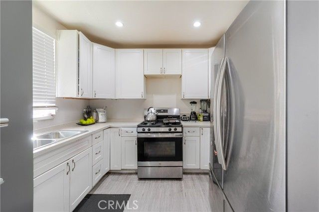 421 E 65th, Los Angeles, CA 90003