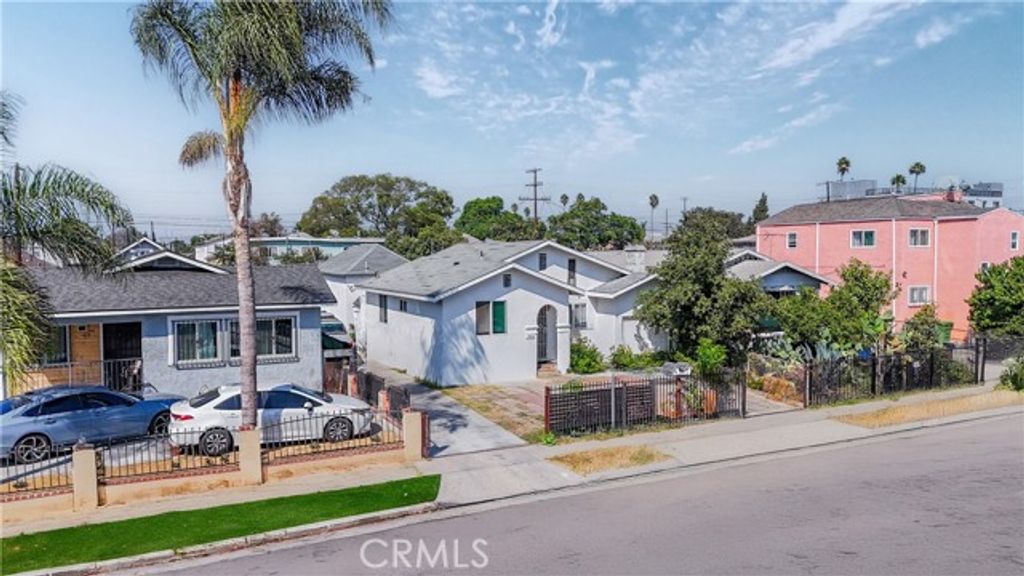 421 E 65th, Los Angeles, CA 90003