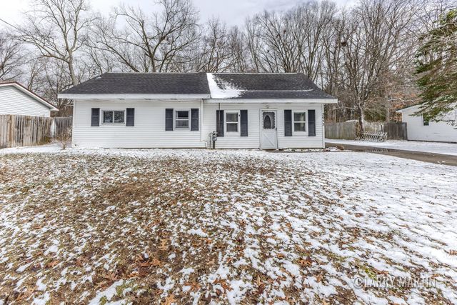 2052 Woodward Street, Muskegon, MI 49442