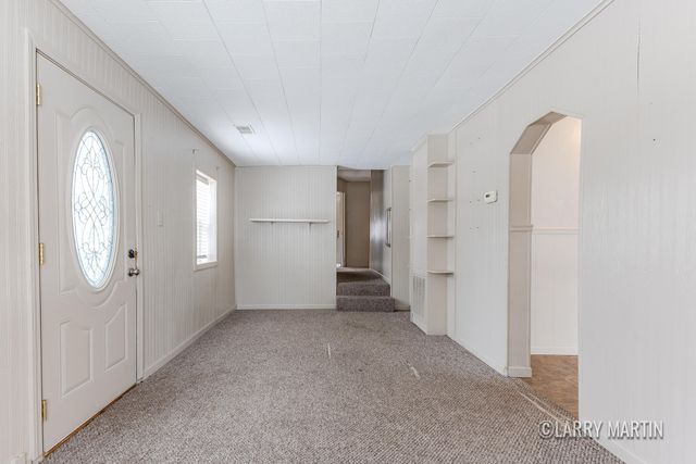 2052 Woodward Street, Muskegon, MI 49442