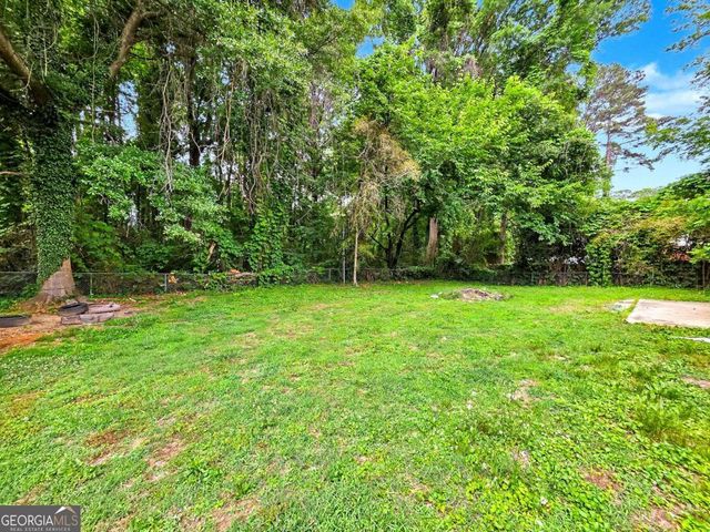 1350 Lori Court, Conley, GA 30288