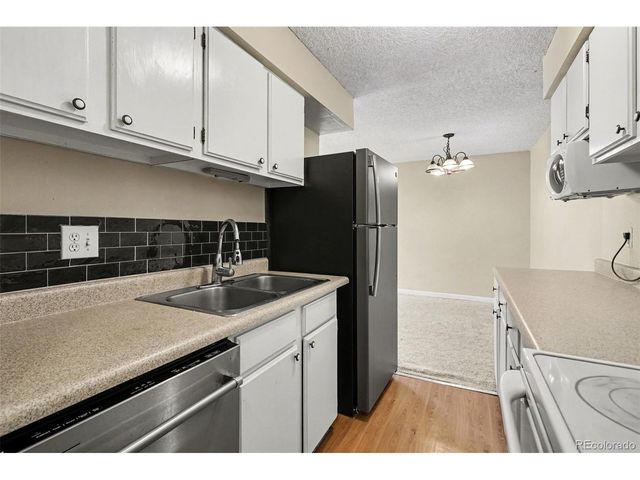 7755 E Quincy Ave 201A6, Denver, CO 80237