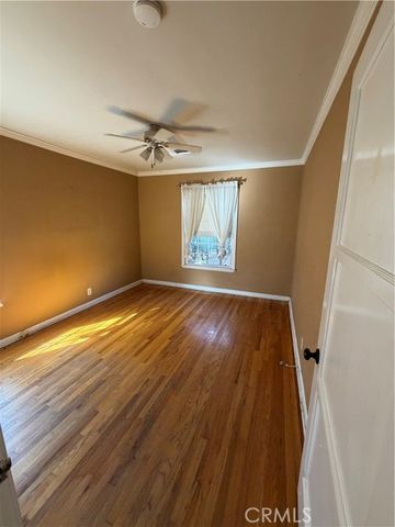 17250 Archwood, Van Nuys (los Angeles), CA 91406