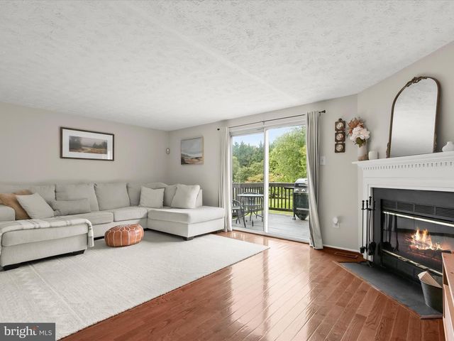 6413 POUND APPLE CT, Columbia, MD 21045