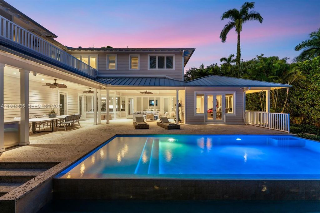 2500 Regatta Ave, Miami Beach, FL 33140