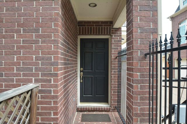 2022 Fairview, Houston, TX 77019