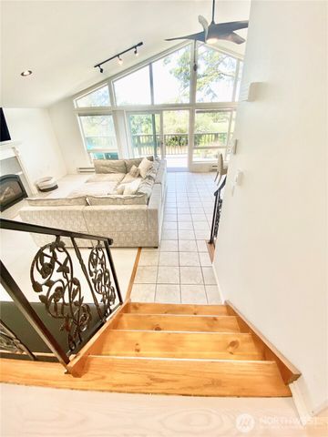 576 Puffin Avenue, Ocean Shores, WA 98569