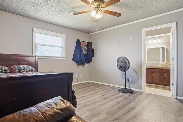16374 Gml Court, Jones, OK 73049