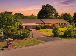 16374 Gml Court, Jones, OK 73049