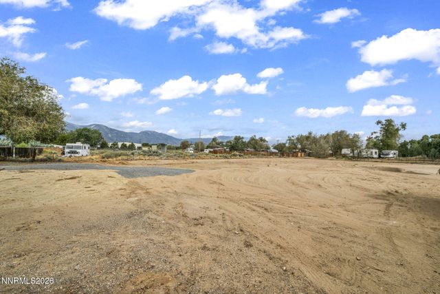 1346 Stephanie Way, Minden, NV 89423