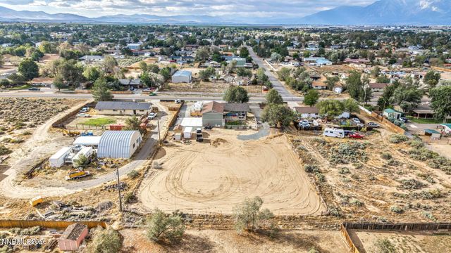 1346 Stephanie Way, Minden, NV 89423