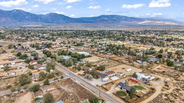 1346 Stephanie Way, Minden, NV 89423