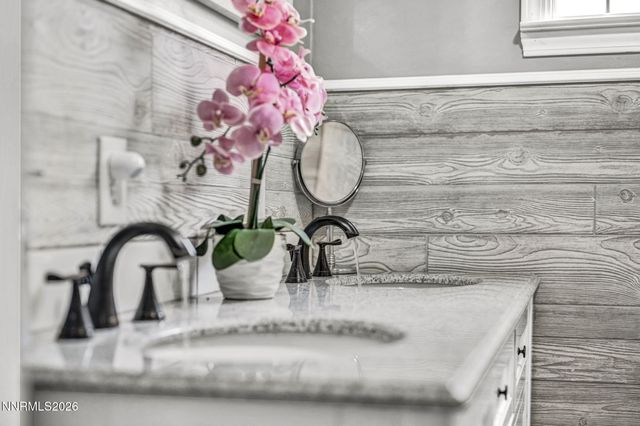 1346 Stephanie Way, Minden, NV 89423