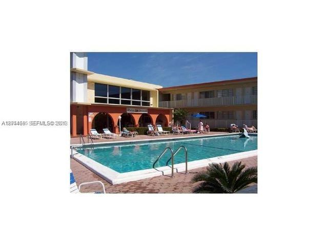 26 Diplomat Parkway 2233, Hallandale Beach, FL 33009