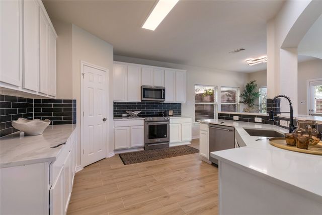 4617 Dwarf Nettle Drive, Fort Worth, TX 76244