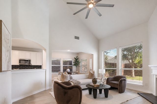 4617 Dwarf Nettle Drive, Fort Worth, TX 76244