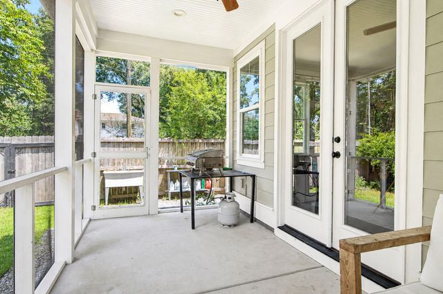 2204 Wappoo Drive, Charleston, SC 29412