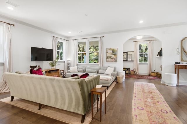 2204 Wappoo Drive, Charleston, SC 29412
