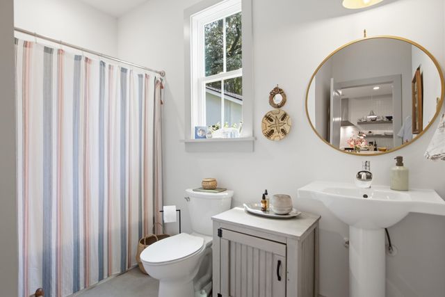 2204 Wappoo Drive, Charleston, SC 29412