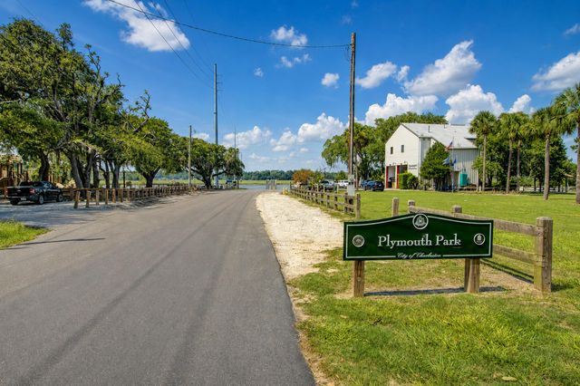 2204 Wappoo Drive, Charleston, SC 29412