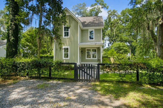 2204 Wappoo Drive, Charleston, SC 29412