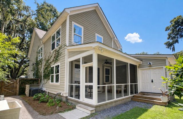 2204 Wappoo Drive, Charleston, SC 29412