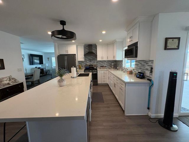39780 Black Mesa Lane, Palm Desert, CA 92260