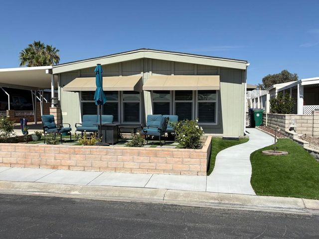 39780 Black Mesa Lane, Palm Desert, CA 92260
