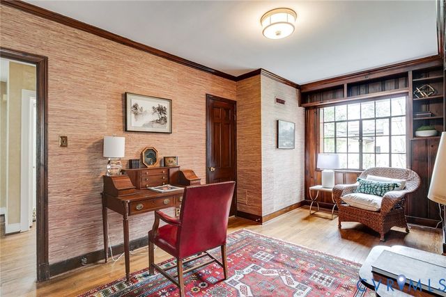 402 Beechwood Dr, Henrico, VA 23229