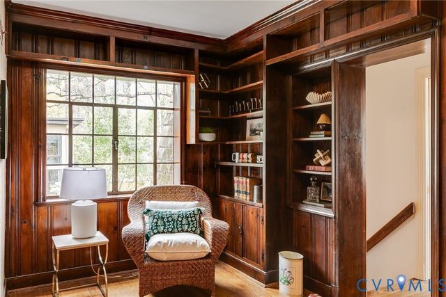 402 Beechwood Dr, Henrico, VA 23229