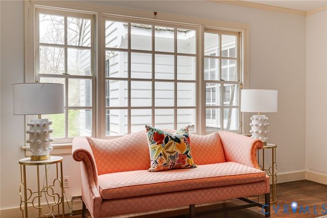 402 Beechwood Dr, Henrico, VA 23229