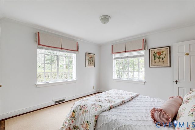 402 Beechwood Dr, Henrico, VA 23229