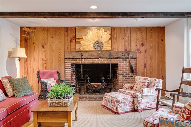 402 Beechwood Dr, Henrico, VA 23229