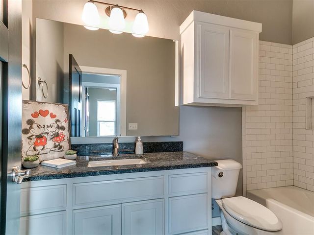 18524 Bridlington Court, Edmond, OK 73012