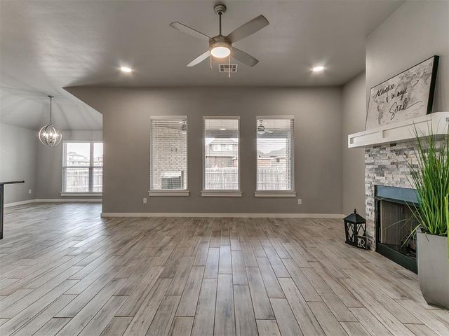 18524 Bridlington Court, Edmond, OK 73012