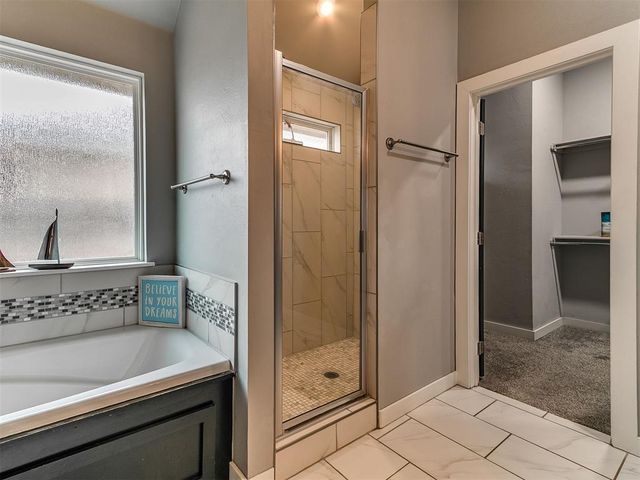 18524 Bridlington Court, Edmond, OK 73012