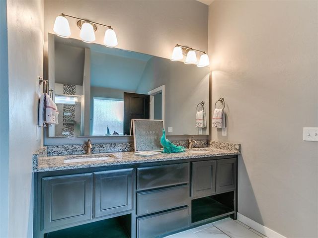 18524 Bridlington Court, Edmond, OK 73012