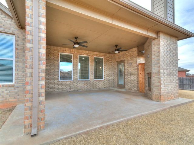 18524 Bridlington Court, Edmond, OK 73012