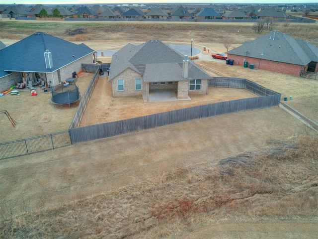 18524 Bridlington Court, Edmond, OK 73012