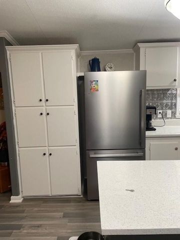 240 Driftwood Drive, Goodrich, TX 77335