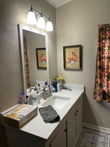 240 Driftwood Drive, Goodrich, TX 77335