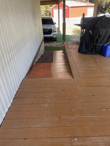 240 Driftwood Drive, Goodrich, TX 77335