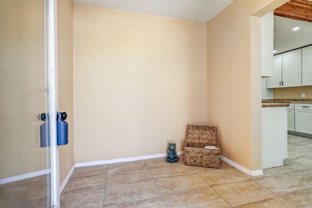 72 Aspen Drive, Edgewood, NM 87015